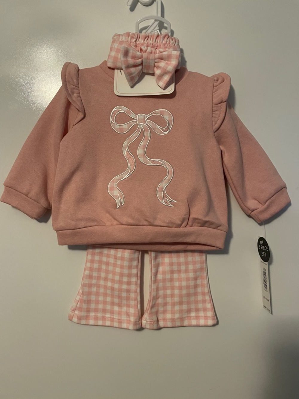 Nicole Miller 3 Piece Baby Outfit Size 3-6 MOS NWT